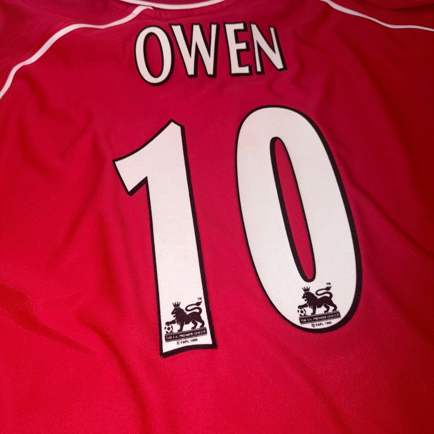 Liverpool 01/02 local #10 Owen L