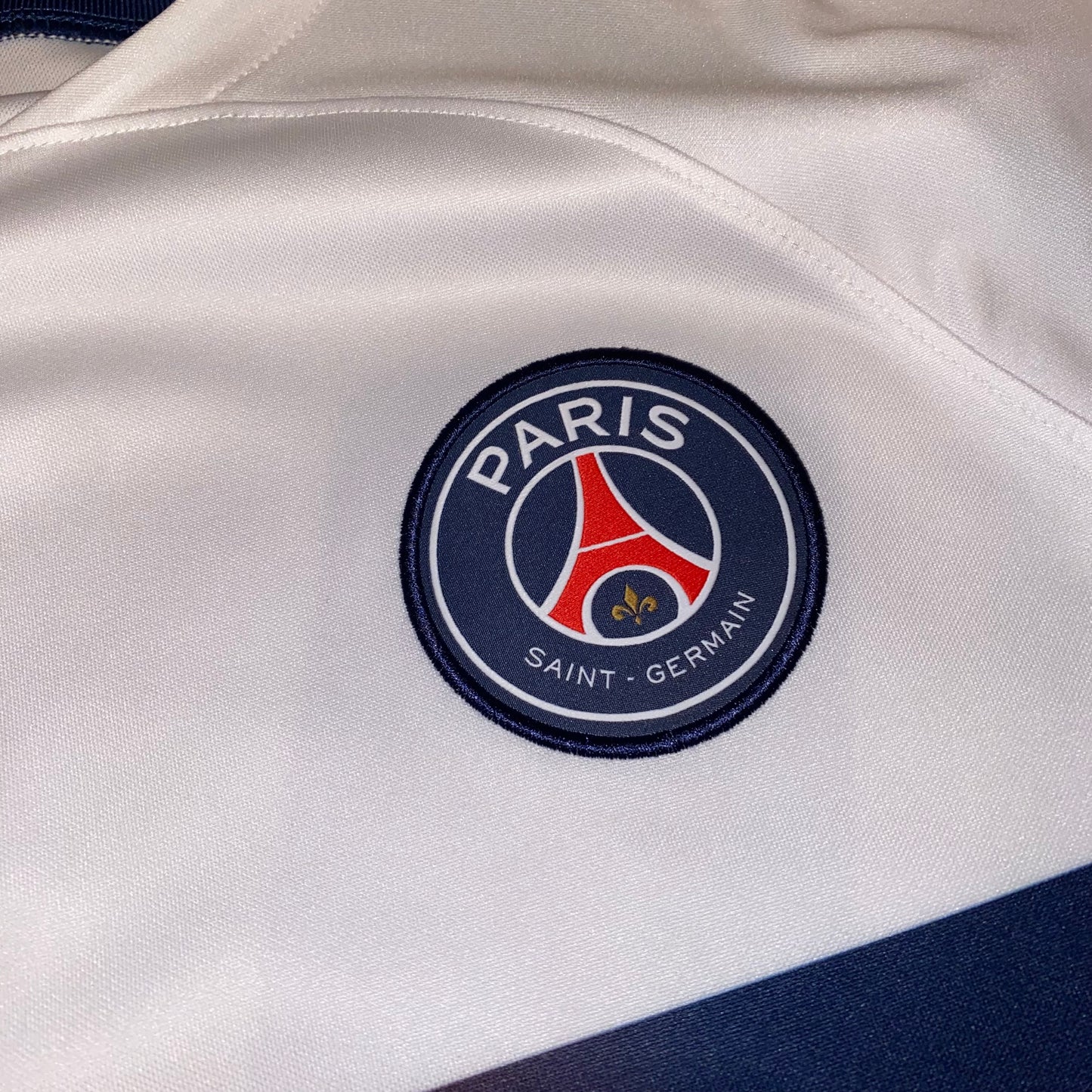 PSG 23/24 Visitante L