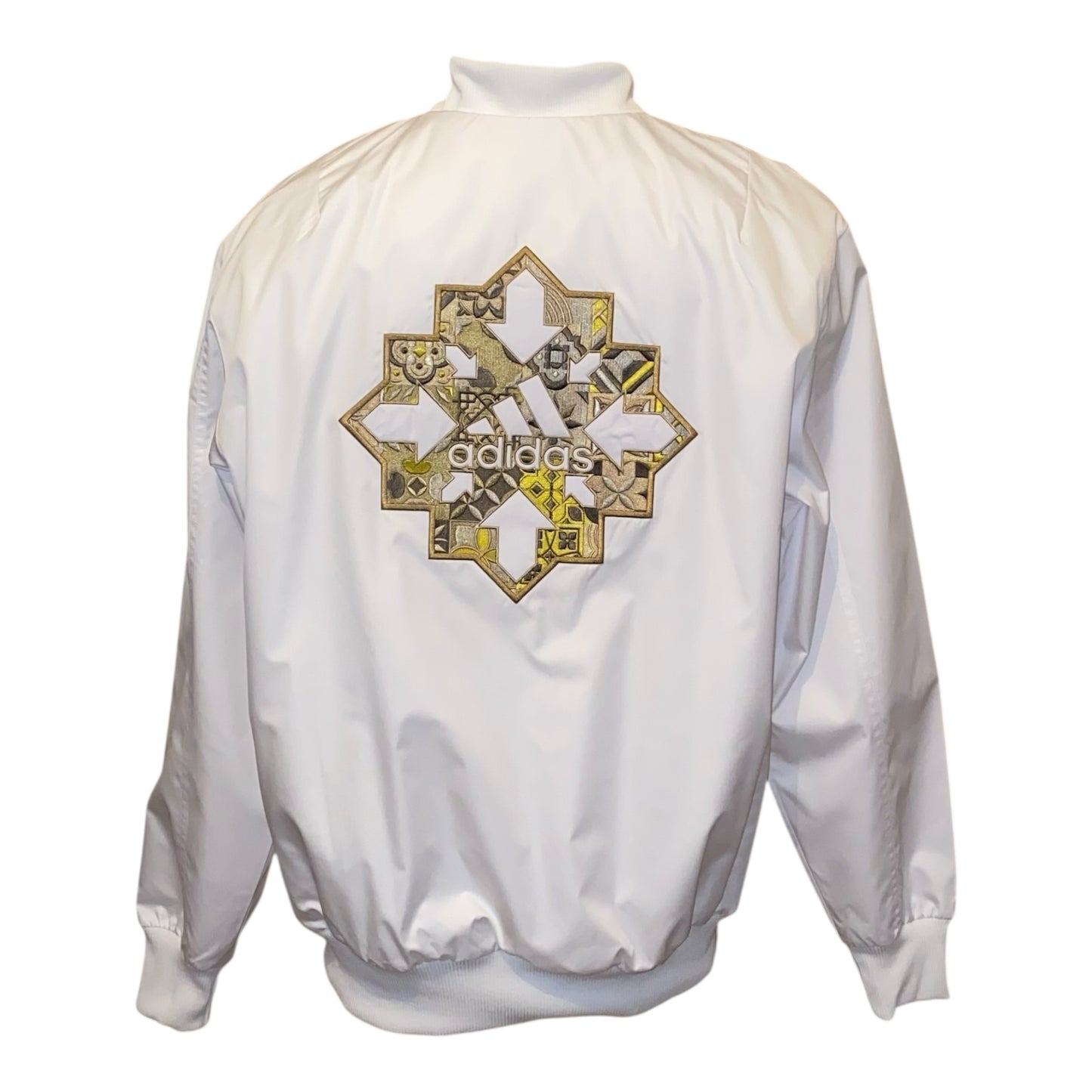 Real Madrid 2021 Bomber M