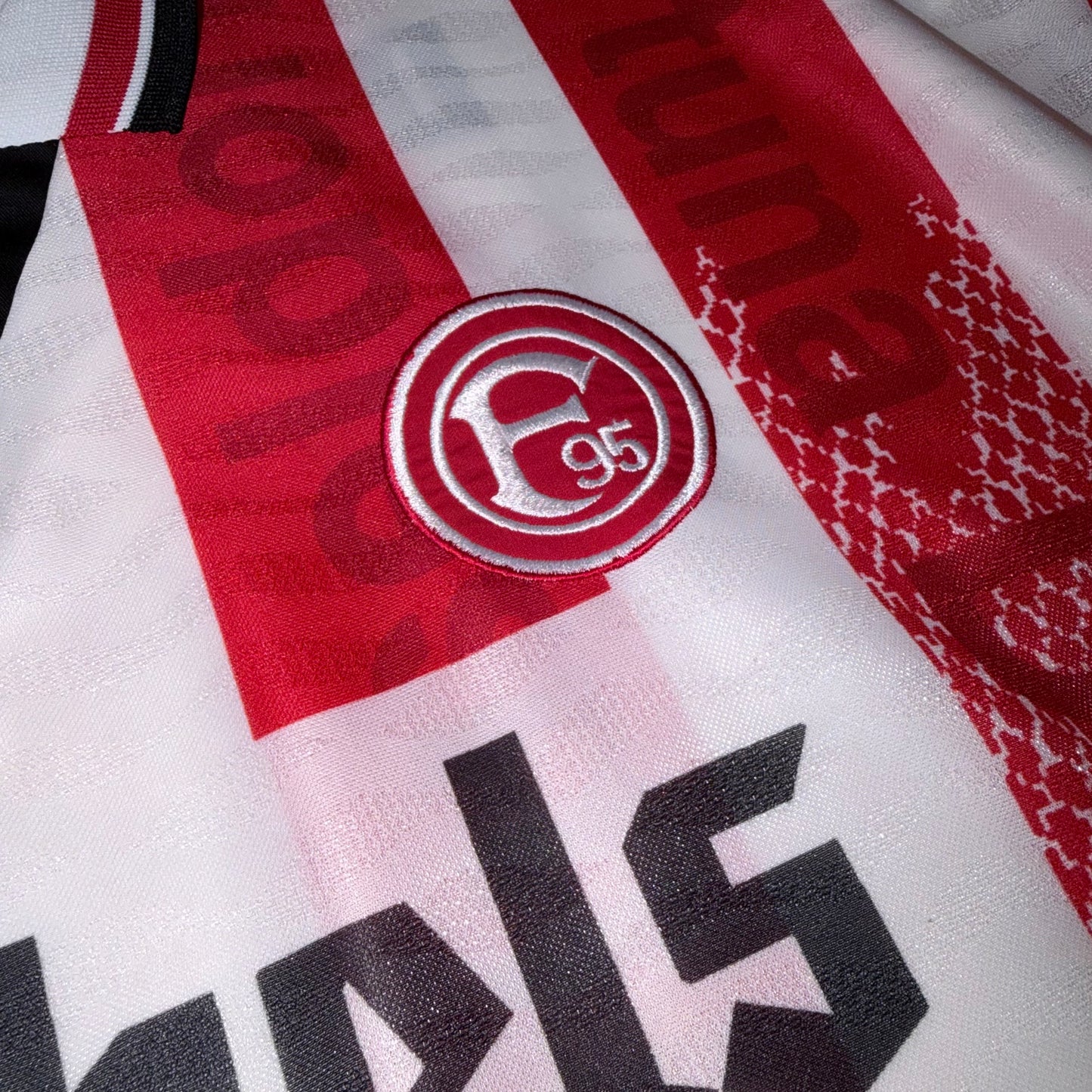 Fortuna Dusseldorf 96/98 Local L