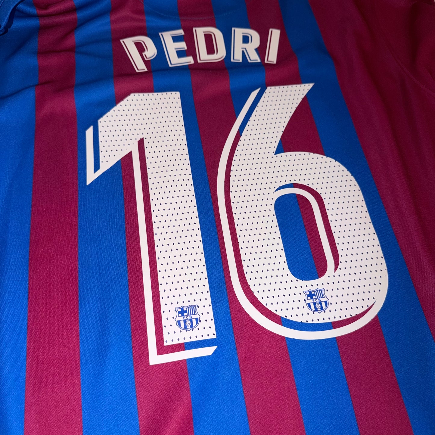Barcelona 21/22 Local #16 Pedri L