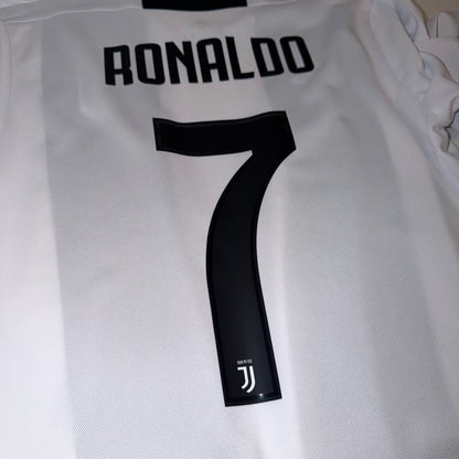 Juventus 18/19 Local #7 Ronaldo M