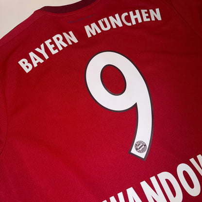 Bayern Munich 15/16 Local #9 Lewandowski L