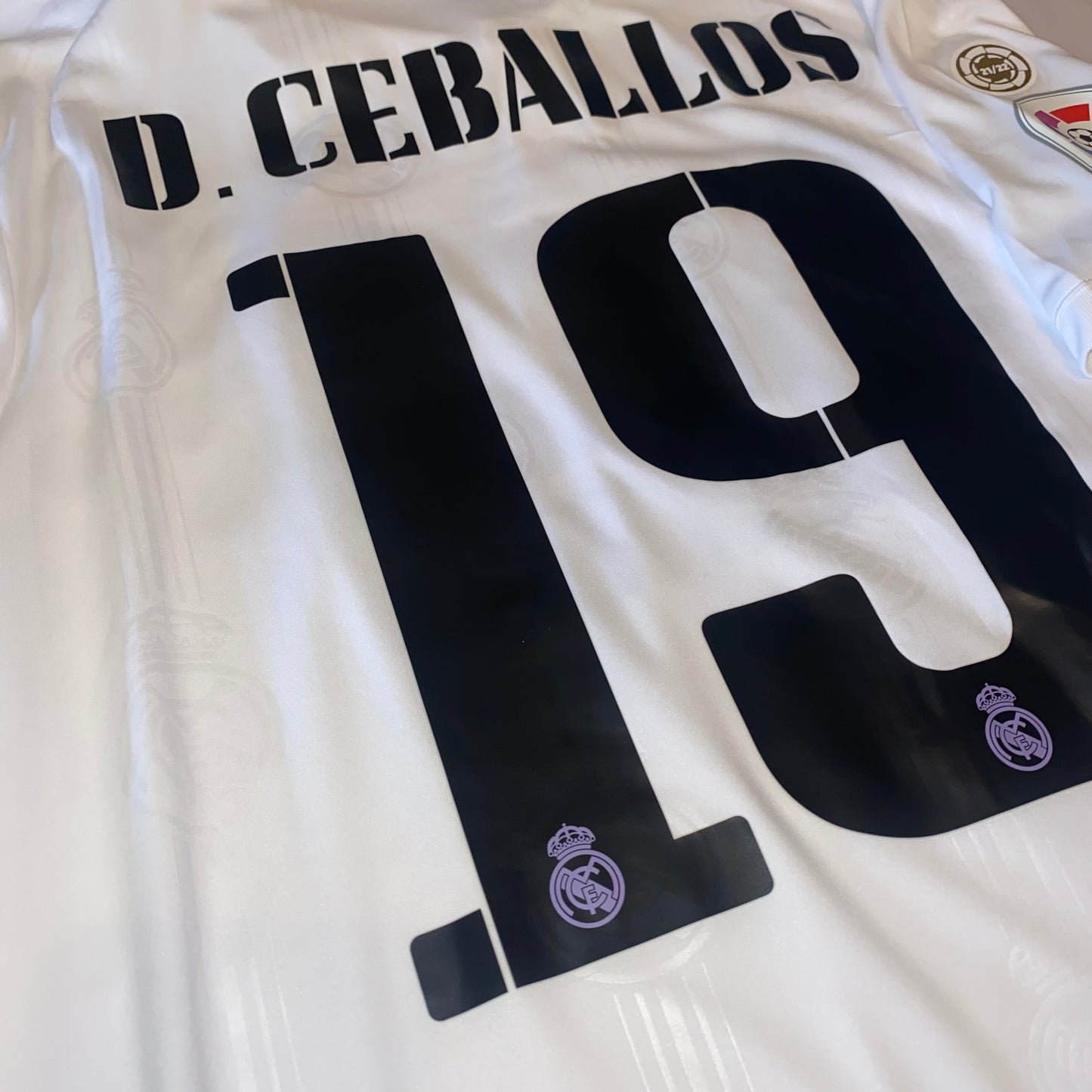 Real Madrid 22/23 Local #19 Ceballos L