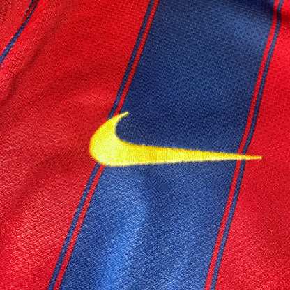 Barcelona 09/10 Local #10 Messi L