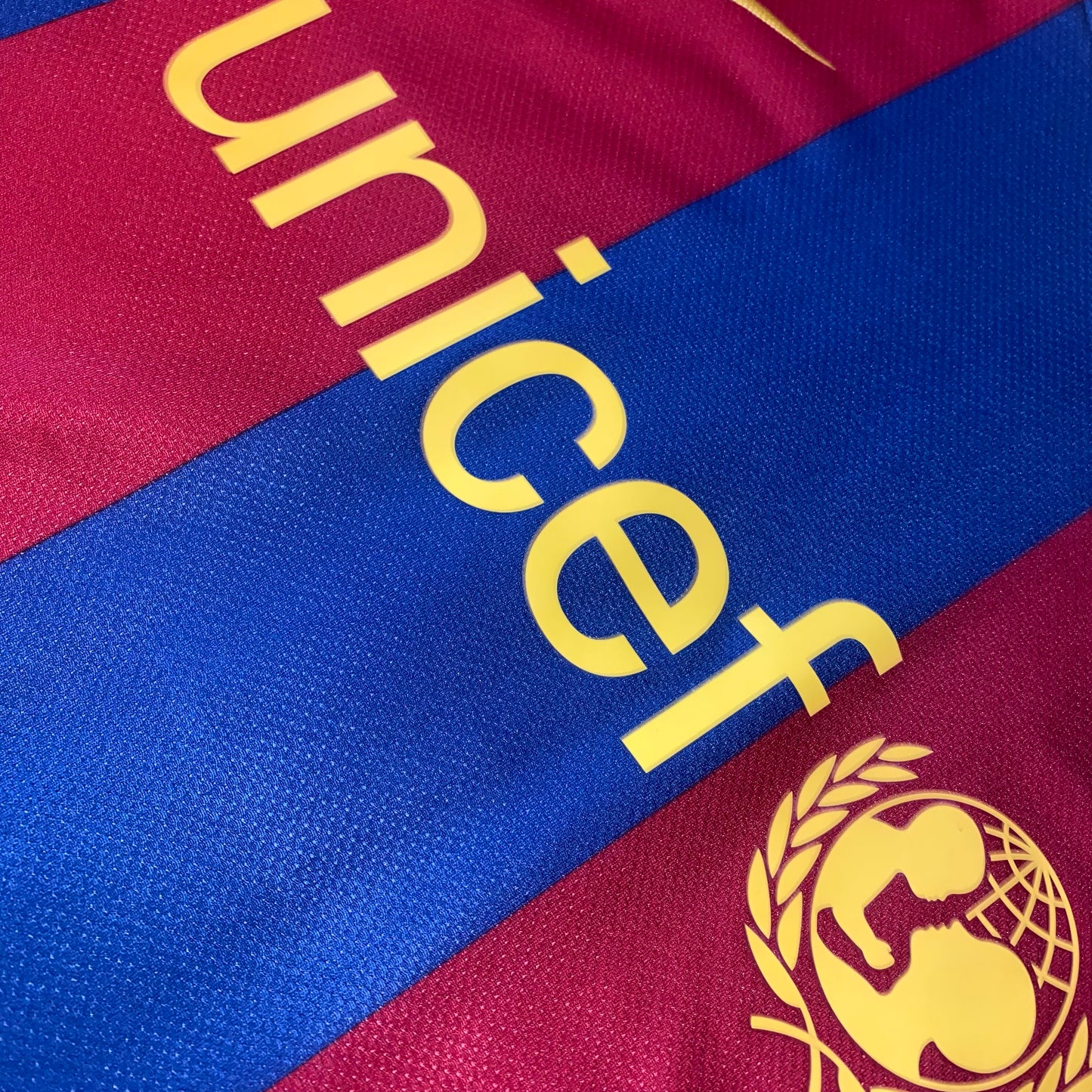 Barcelona 10/11 Local #10 Messi M