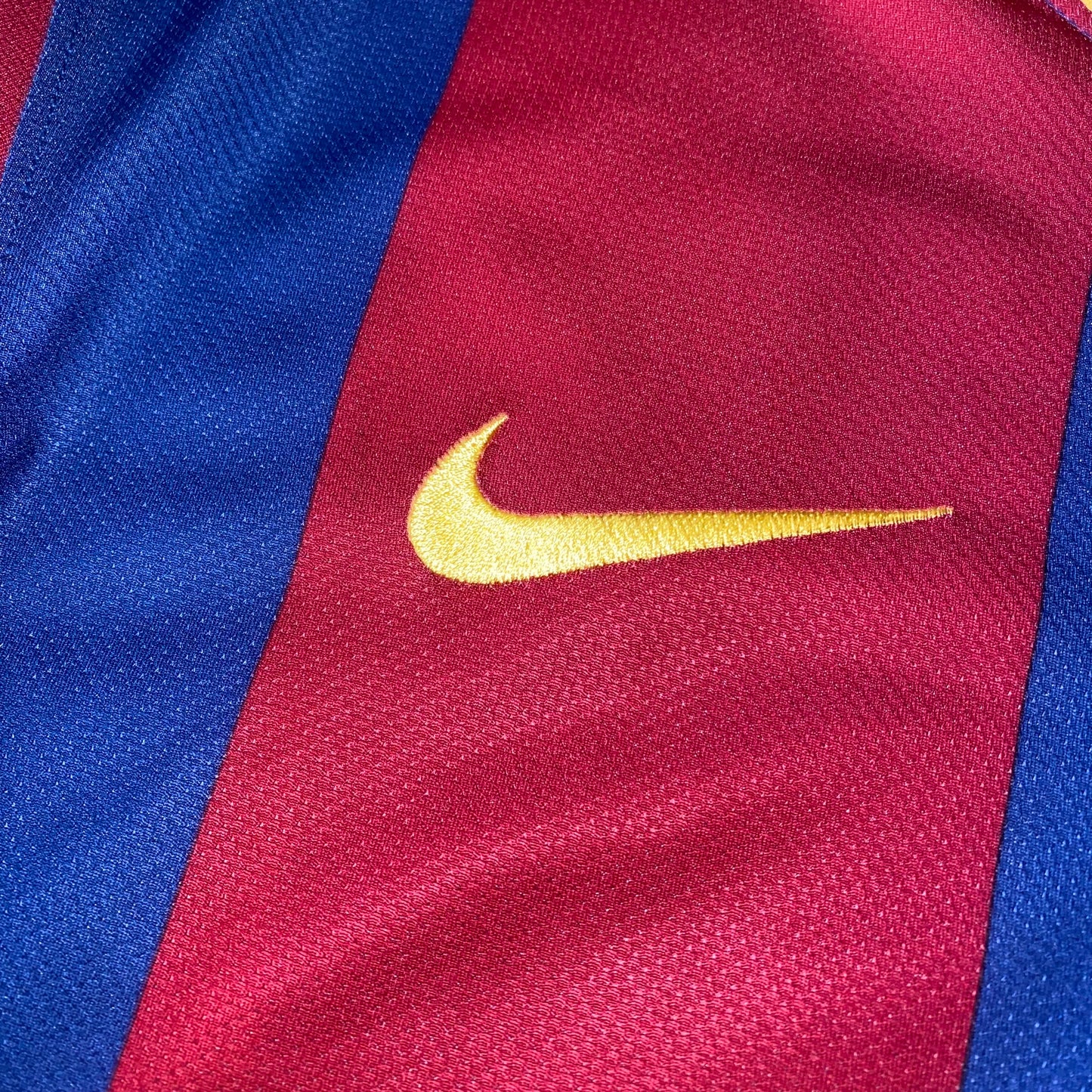 Barcelona 10/11 Local #10 Messi M