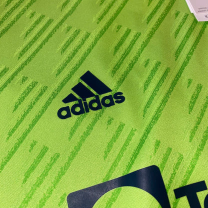 Manchester United 22/23 Visitante #7 Ronaldo L